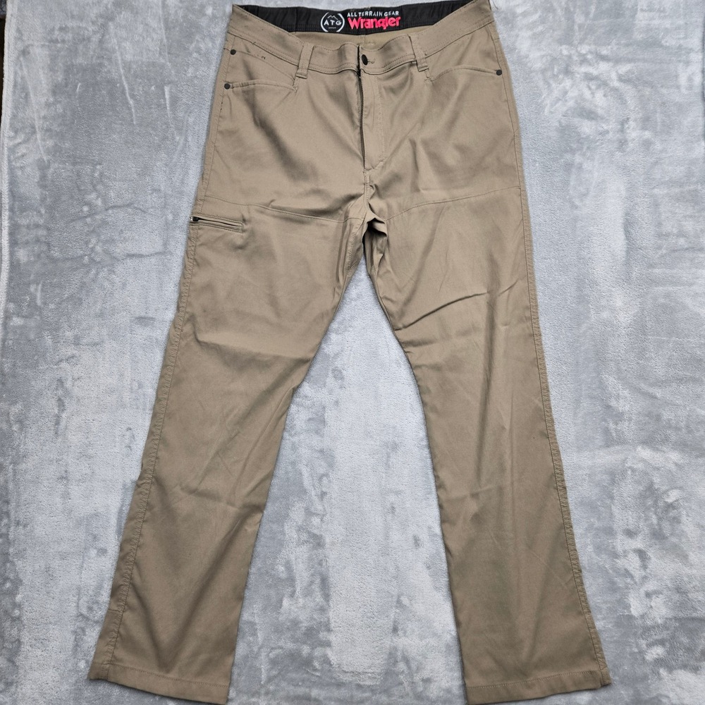 Wrangler ATG All Terrain Gear Khaki Utility Pants Mens Size 36x32 Nylon Stretch